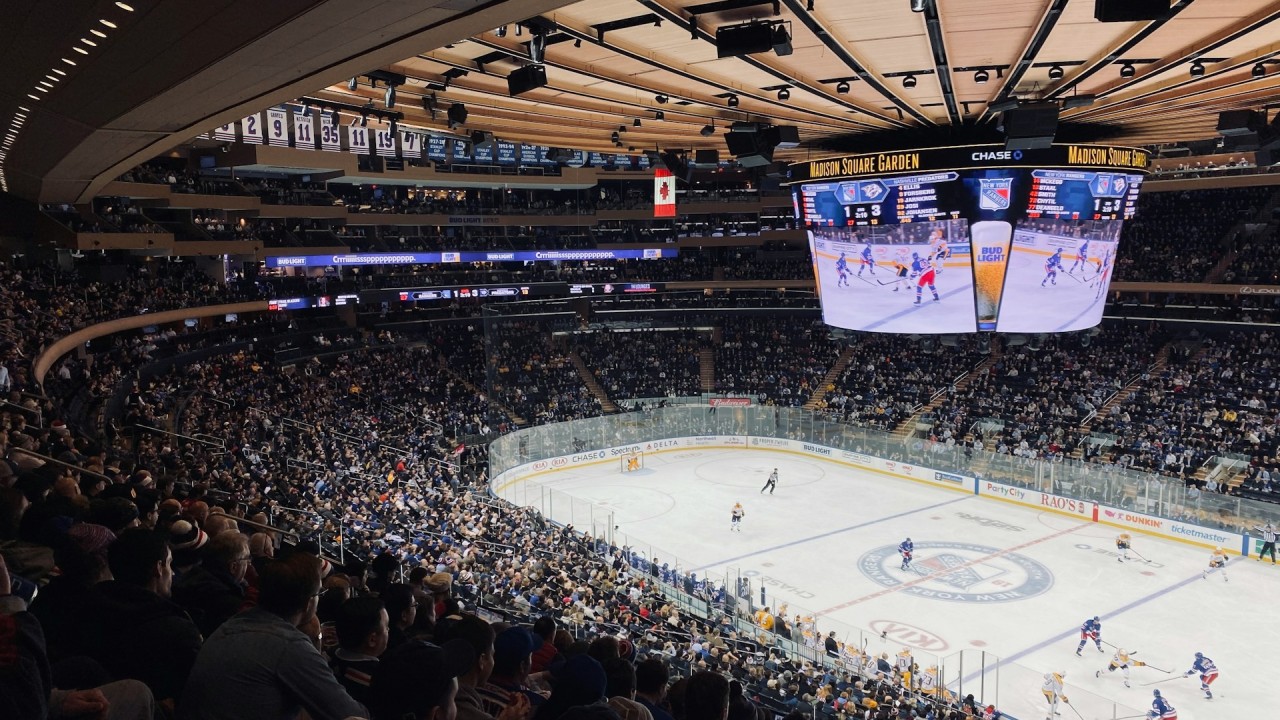 Hokejová špecialita: Fanúšikovský expres za TOP podujatím roka